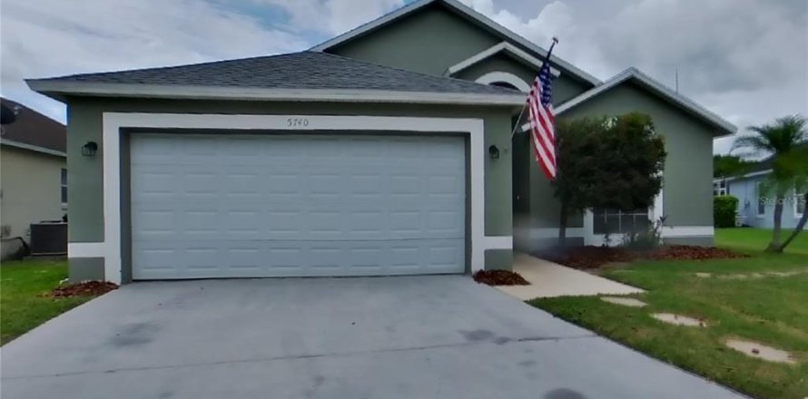 Casa en Orlando, Florida 3 dormitorios, 130.81 m2 № 1912765