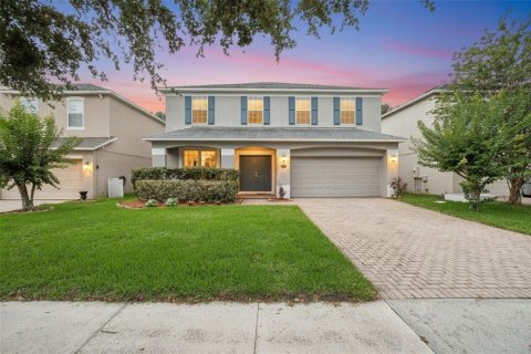 House in Winter Garden, Florida 4 bedrooms, 234.95 sq.m. № 2117533