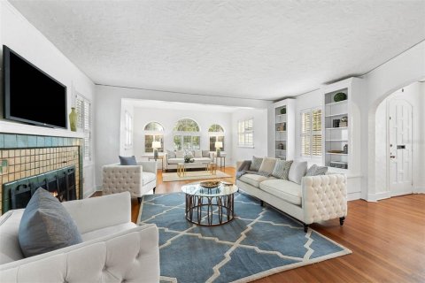 Casa en venta en Orlando, Florida, 4 dormitorios, 196.21 m2 № 1371568 - foto 15