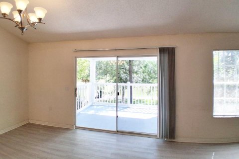 Condo in Gainesville, Florida, 1 bedroom  № 2383950 - photo 14