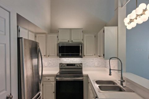 Condo in Gainesville, Florida, 1 bedroom  № 2383950 - photo 8