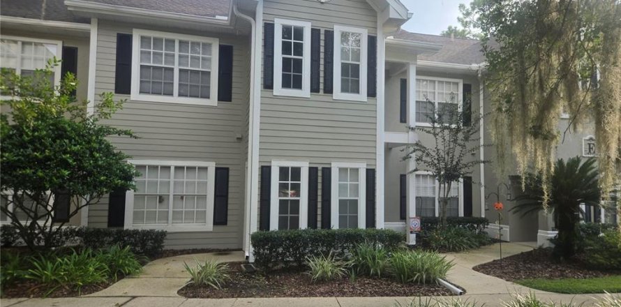 Condo in Gainesville, Florida, 1 bedroom  № 2383950