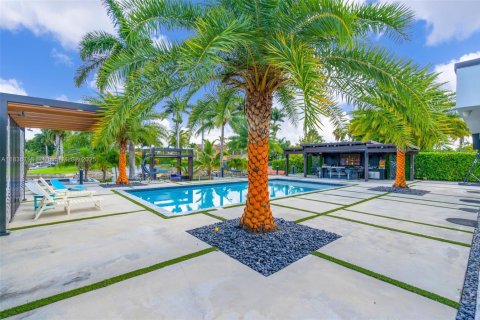 Casa en venta en Hialeah, Florida, 3 dormitorios, 106.74 m2 № 1823870 - foto 30