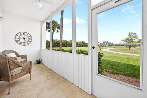 Casa en venta en Fort Myers, Florida, 2 dormitorios, 123.75 m2 № 2203104 - foto 25
