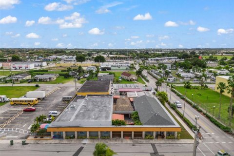 Immobilier commercial à vendre à Homestead, Floride № 1963417 - photo 10