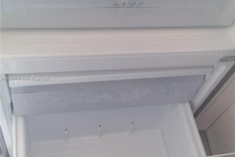 Villa ou maison à louer à West Palm Beach, Floride: 3 chambres, 94.76 m2 № 1941096 - photo 26