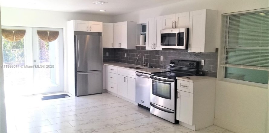 Villa ou maison à West Palm Beach, Floride 3 chambres, 94.76 m2 № 1941096