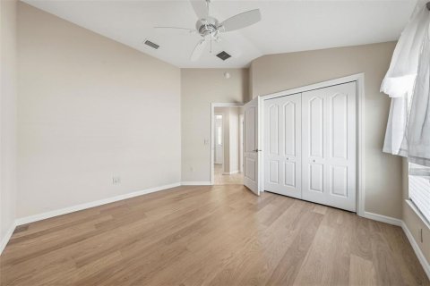 House in The Villages, Florida 3 bedrooms, 180.51 sq.m. № 2391490 - photo 23