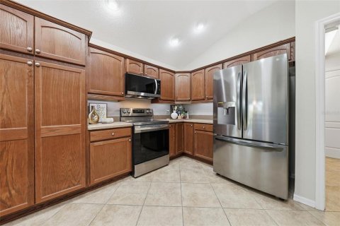 House in The Villages, Florida 3 bedrooms, 180.51 sq.m. № 2391490 - photo 10