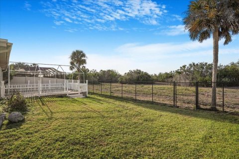 House in New Port Richey, Florida 2 bedrooms, 142.6 sq.m. № 1655029 - photo 29