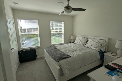 Townhouse in Windermere, Florida 3 bedrooms, 144.56 sq.m. № 2379671 - photo 18