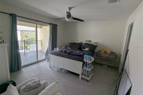 Townhouse in Windermere, Florida 3 bedrooms, 144.56 sq.m. № 2379671 - photo 10