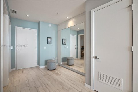 Снять в аренду кондоминиум в Майами, Флорида 2 спальни, 98.2м2, № 2046392 - фото 15