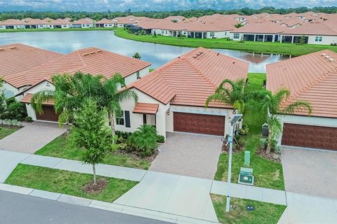Villa ou maison à vendre à Wimauma, Floride: 3 chambres, 197.7 m2 № 2310345 - photo 3