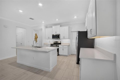 Villa ou maison à vendre à Wimauma, Floride: 3 chambres, 197.7 m2 № 2310345 - photo 11