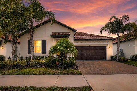 House in Wimauma, Florida 3 bedrooms, 197.7 sq.m. № 2310345