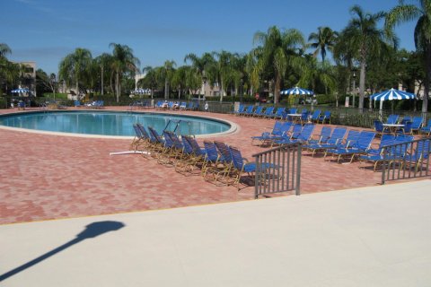 Condominio en alquiler en Delray Beach, Florida, 1 dormitorio, 66.89 m2 № 1174244 - foto 1