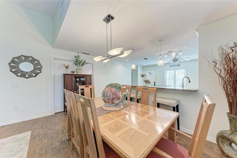 Casa en venta en Bradenton, Florida, 3 dormitorios, 171.59 m2 № 2167234 - foto 16