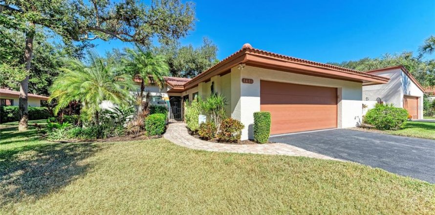 Casa en Bradenton, Florida 3 dormitorios, 171.59 m2 № 2167234