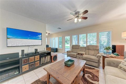 Casa en venta en Bradenton, Florida, 3 dormitorios, 171.59 m2 № 2167234 - foto 28
