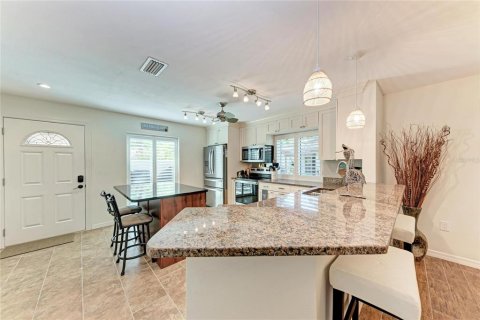 Casa en venta en Bradenton, Florida, 3 dormitorios, 171.59 m2 № 2167234 - foto 11