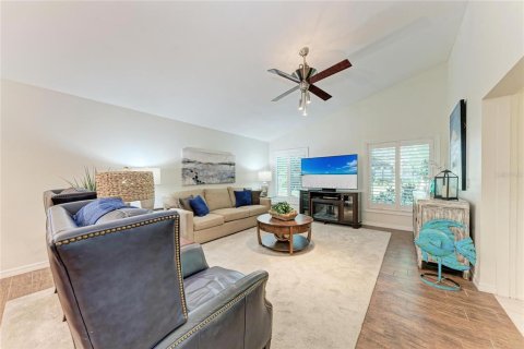 Casa en venta en Bradenton, Florida, 3 dormitorios, 171.59 m2 № 2167234 - foto 8