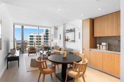 Condo in Miami Beach, Florida, 1 bedroom № 2008898 - photo 9