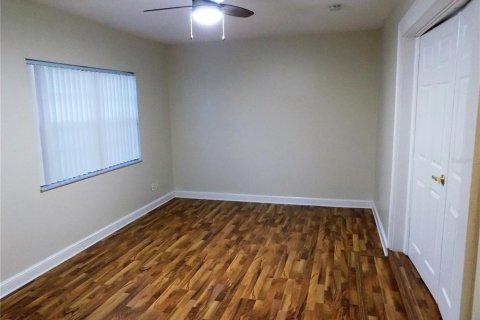 Casa en alquiler en Palm Harbor, Florida, 4 dormitorios, 149.29 m2 № 1914663 - foto 11