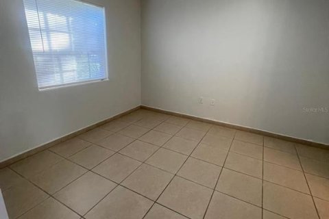 Condo in Maitland, Florida, 1 bedroom № 2205167 - photo 16