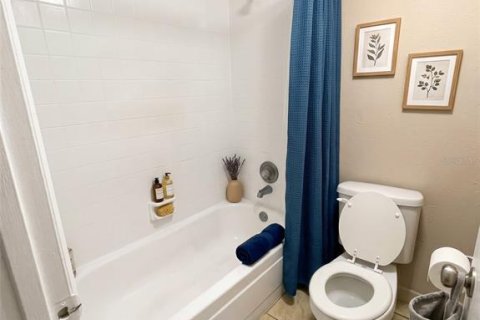 Condo in Maitland, Florida, 1 bedroom № 2205167 - photo 11
