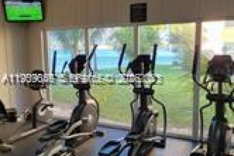 Condominio en venta en Miami, Florida, 2 dormitorios, 105.44 m2 № 2019814 - foto 14