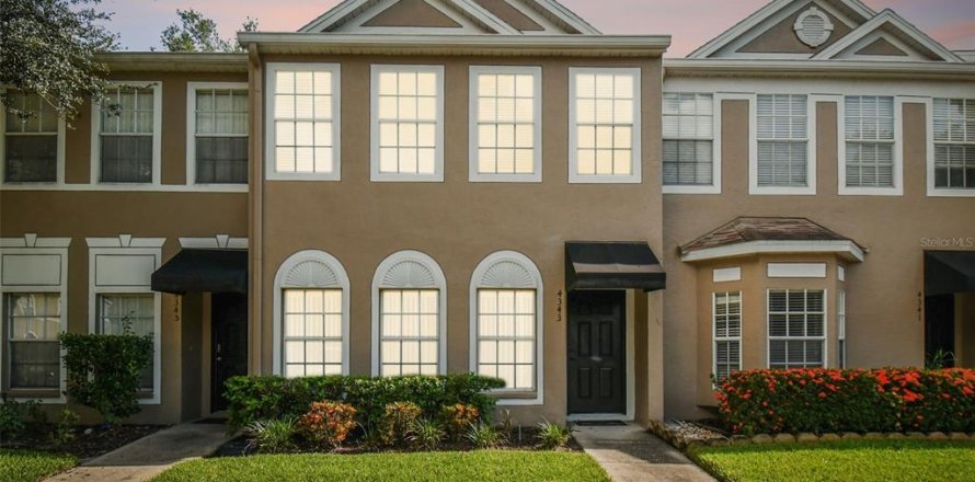 Adosado en Tampa, Florida 2 dormitorios, 114.46 m2 № 1840039