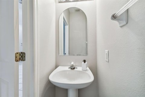 Adosado en alquiler en Tampa, Florida, 2 dormitorios, 114.46 m2 № 1840039 - foto 23