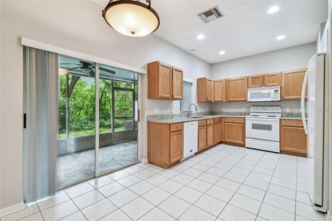 Adosado en alquiler en Tampa, Florida, 2 dormitorios, 114.46 m2 № 1840039 - foto 24