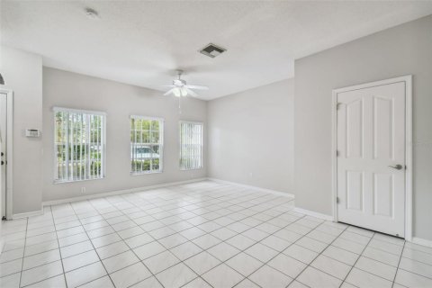 Adosado en alquiler en Tampa, Florida, 2 dormitorios, 114.46 m2 № 1840039 - foto 22
