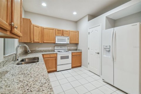 Adosado en alquiler en Tampa, Florida, 2 dormitorios, 114.46 m2 № 1840039 - foto 28