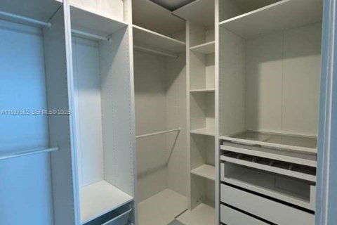 Copropriété à vendre à Miami, Floride: 3 chambres № 1987987 - photo 8