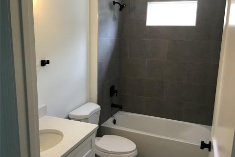 Casa en alquiler en Ocala, Florida, 4 dormitorios, 175.4 m2 № 1880829 - foto 13