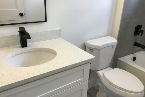 Casa en alquiler en Ocala, Florida, 4 dormitorios, 175.4 m2 № 1880829 - foto 12