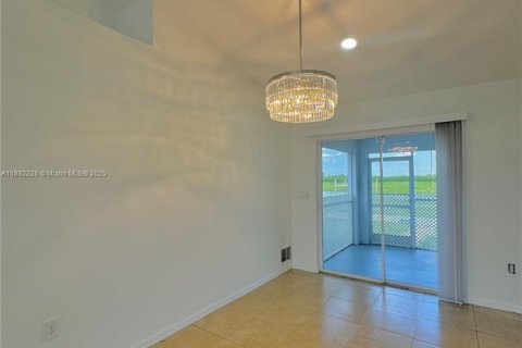 Villa ou maison à louer à Lehigh Acres, Floride: 4 chambres, 159.05 m2 № 1929630 - photo 22