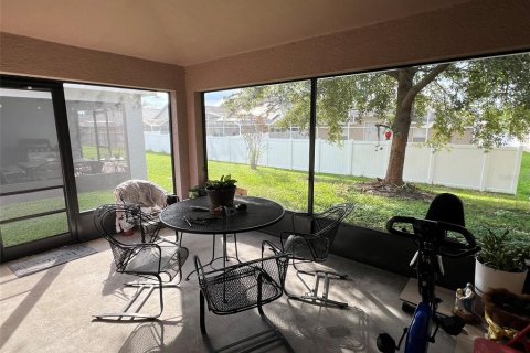 House in Kissimmee, Florida 4 bedrooms, 204.2 sq.m. № 1906135 - photo 20