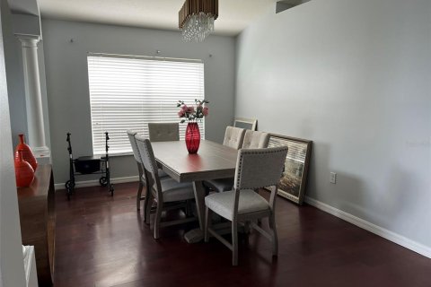 House in Kissimmee, Florida 4 bedrooms, 204.2 sq.m. № 1906135 - photo 5