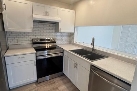 Apartment in Orlando, Florida 2 bedrooms, 86.77 sq.m. № 1906888 - photo 8