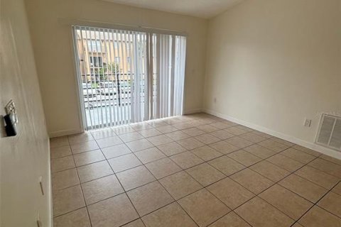 Apartment in Orlando, Florida 2 bedrooms, 86.77 sq.m. № 1906888 - photo 4