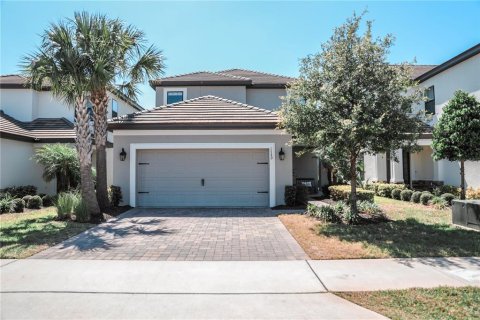 Casa en venta en Winter Park, Florida, 4 dormitorios, 240.34 m2 № 1677051 - foto 1