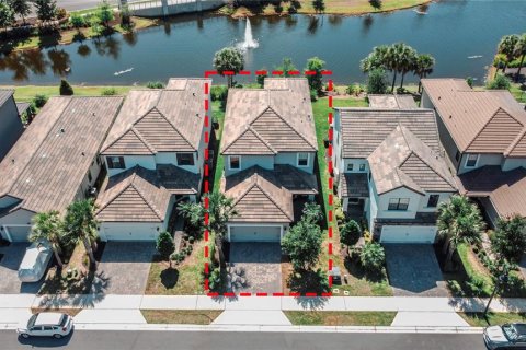 Casa en venta en Winter Park, Florida, 4 dormitorios, 240.34 m2 № 1677051 - foto 19