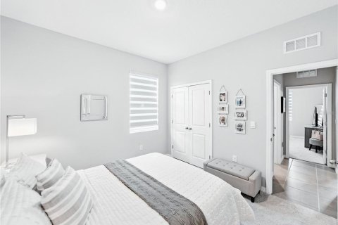 Villa ou maison à vendre à Wesley Chapel, Floride: 4 chambres, 189.99 m2 № 1854627 - photo 5