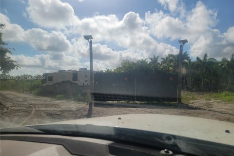 Terrain à vendre à Homestead, Floride № 2040173 - photo 16