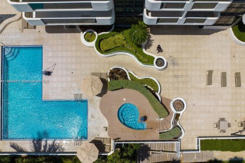 Condominio en alquiler en Miami Beach, Florida, 2 dormitorios, 126.35 m2 № 1931364 - foto 8