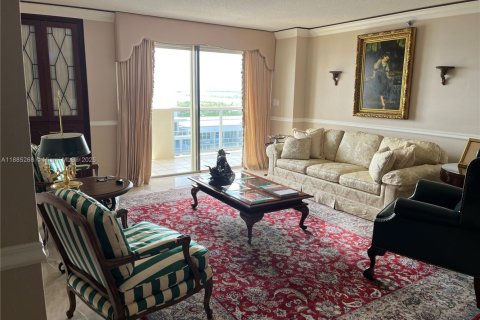 Condominio en alquiler en Miami Beach, Florida, 2 dormitorios, 126.35 m2 № 1931364 - foto 21